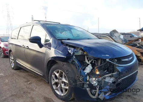 2018 Chrysler Pacifica Touring L Plus from USA, damaged, VIN 2C4RC1EG1JR292632